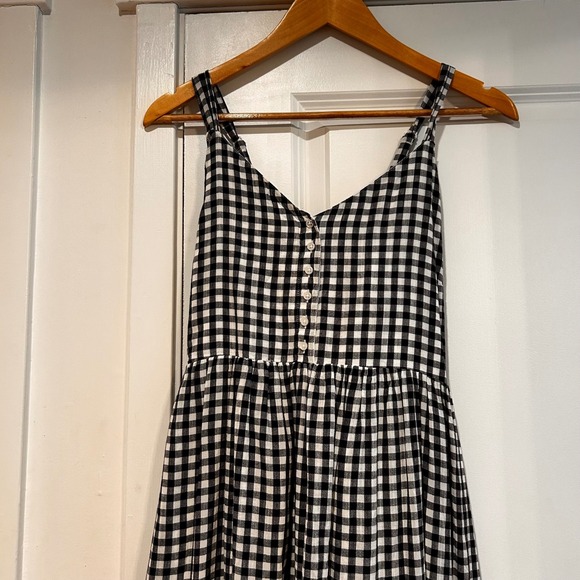 Old Navy Gingham Tiered Maxi Dress Petite Medium Smocked Cottagecore Preppy Boho - Picture 3 of 10